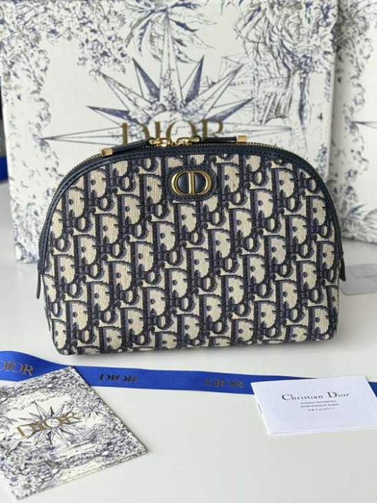Picture of Dior Wallets _SKUfw239236570fw